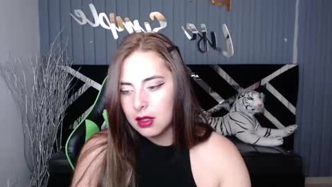 Tiina  online show from January 18, 10:39 am