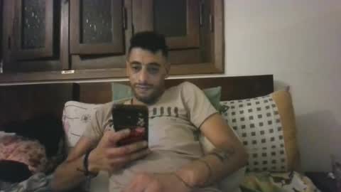 Snapshot of tiko0oz chatting on April 3, 11:25 pm Tiko0oz online show from April 3, 11:25 pm