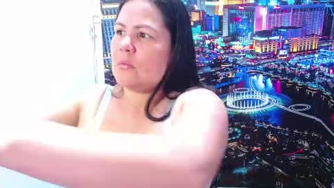 Snapshot of tila_nastyy chatting on June 7, 12:59 am Tila online show from June 7, 12:59 am