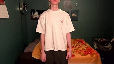 timberelove online show from March 12, 3:23 am