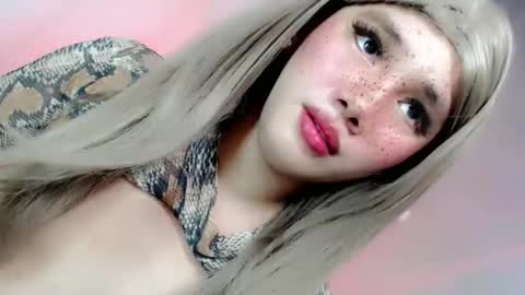 Snapshot of timea_slut69xx chatting on March 4, 4:07 am Happy Birthday To Me online show from March 4, 4:07 am
