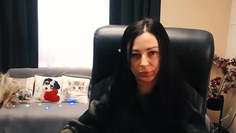 Luisa online show from October 24, 7:38 am