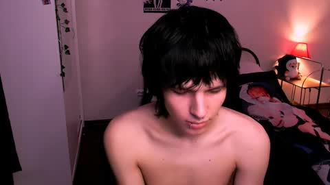 Snapshot of timi_moon chatting on October 29, 9:16 pm timi_moon online show from October 29, 9:16 pm