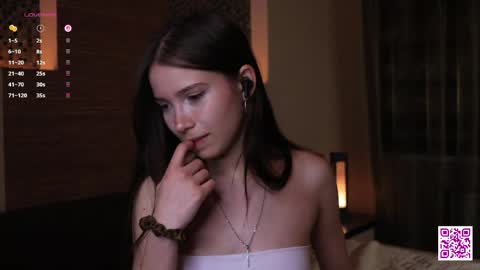 EVA online show from April 16, 6:41 pm