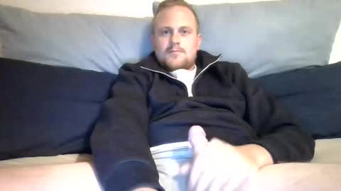 Snapshot of timothy__sf chatting on September 27, 12:26 am Tim online show from September 27, 12:26 am