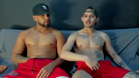 Snapshot of timothy_eliot chatting on May 4, 5:47 am wanna play bareback uncut colombian couple new twink bbk online show from May 4, 5:47 am