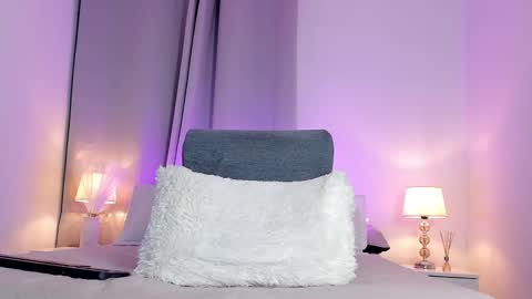 timi  jones online show from January 25, 11:22 pm