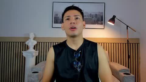 timi  jones online show from June 7, 4:00 pm