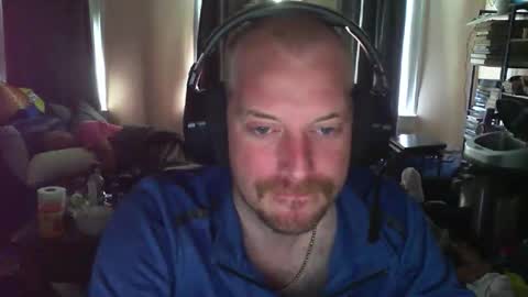 Snapshot of timtimmyyyy chatting on April 12, 2:44 pm timtimmyyyy online show from April 12, 2:44 pm