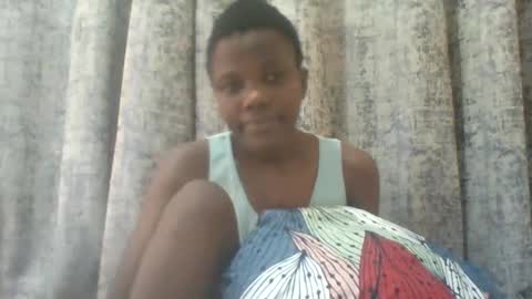 Snapshot of tina2030_1 chatting on June 8, 5:19 am tee online show from June 8, 5:19 am