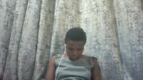 Snapshot of tina2030_1 chatting on August 2, 5:44 pm tee online show from August 2, 5:44 pm