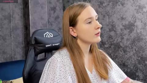 Stella online show from February 7, 9:24 am