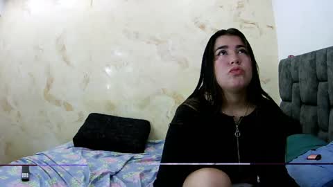 Snapshot of tina_russo chatting on July 14, 3:33 am tina_russo online show from July 14, 3:33 am