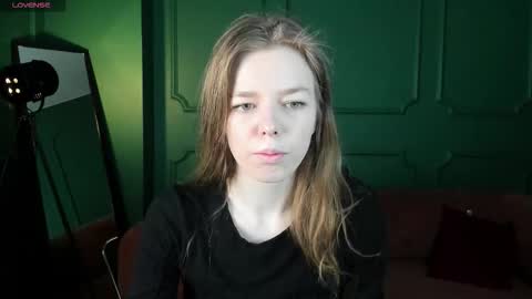 tina_tayllor__ online show from March 3, 11:38 am