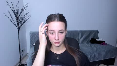Snapshot of tina_tin85 chatting on June 17, 8:21 pm tina online show from June 17, 8:21 pm