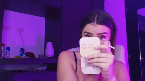 Snapshot of tinaajones_ chatting on May 12, 2:41 am Tina online show from May 12, 2:41 am