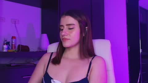 Snapshot of tinaajones_ chatting on May 26, 4:52 am Tina online show from May 26, 4:52 am