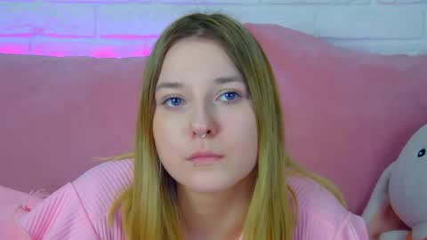 TinaBurton online show from March 19, 4:44 pm