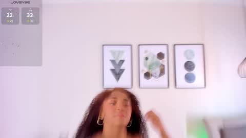 Tina online show from November 22, 11:31 am