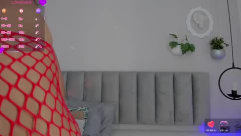 Tina online show from April 6, 11:55 am