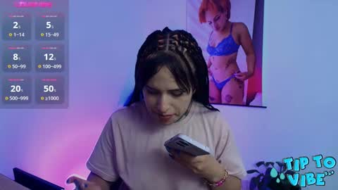 Snapshot of tinnadawson chatting on February 18, 1:54 am I AM BELLA ----------- follow my IG TINNS 69 online show from February 18, 1:54 am