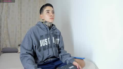 TINNY AND CANDY online show from November 16, 7:14 am