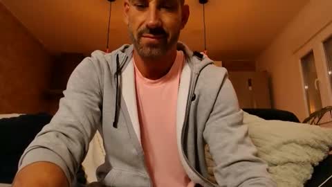 Snapshot of tinoclandestino chatting on January 17, 11:15 am tinoclandestino online show from January 17, 11:15 am