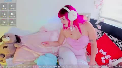 Emmy M online show from June 6, 7:29 pm