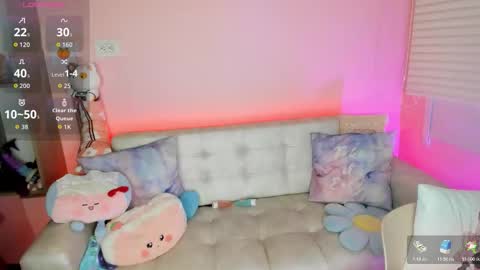 Snapshot of tiny_cora chatting on November 30, 4:33 pm tiny_cora online show from November 30, 4:33 pm