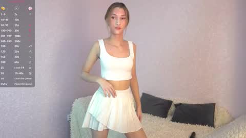 Lily online show from October 10, 7:29 am