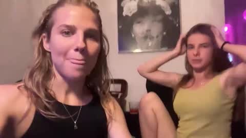 Tiny online show from April 21, 12:12 am