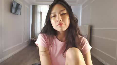 Snapshot of tinykawaii chatting on June 6, 3:55 am Tina extra tips in PVT online show from June 6, 3:55 am