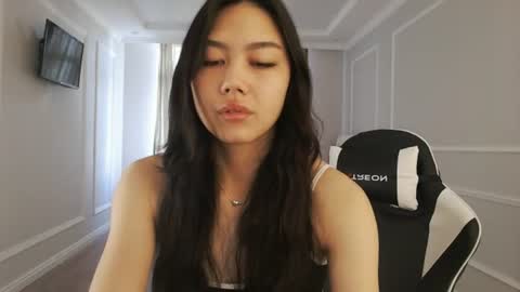 Snapshot of tinykawaii chatting on June 16, 3:53 am Tina extra tips in PVT online show from June 16, 3:53 am