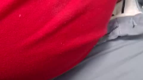 Snapshot of tinypecker6 chatting on November 12, 6:41 pm tinypecker6 online show from November 12, 6:41 pm