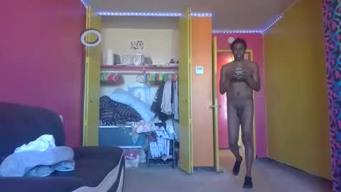 littledpoodledick online show from May 8, 11:26 am