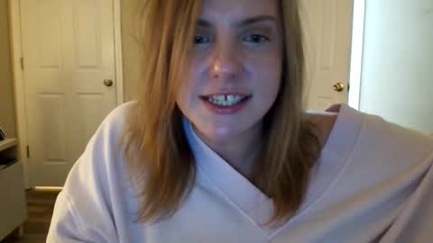 tinywithtiddies online show from May 14, 4:30 am