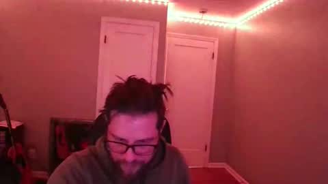 Snapshot of tippertonight chatting on May 28, 5:38 am tippertonight online show from May 28, 5:38 am