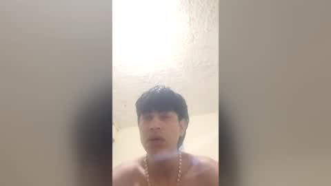 titanmedina85 online show from August 5, 11:06 pm