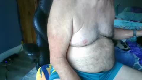 Snapshot of titman98 chatting on March 31, 11:54 am titman98 online show from March 31, 11:54 am