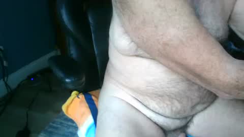Snapshot of titman98 chatting on April 1, 12:28 pm titman98 online show from April 1, 12:28 pm