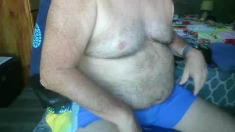 Snapshot of titman98 chatting on July 1, 12:18 pm titman98 online show from July 1, 12:18 pm