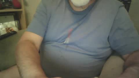 tittyloverr69 online show from December 8, 9:35 am