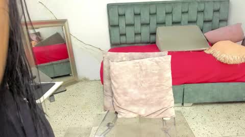 Tivizay online show from February 8, 2:31 pm