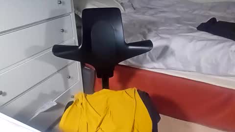 tjgaydaddy online show from April 12, 10:04 pm