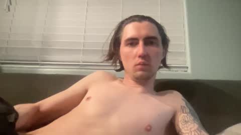 Snapshot of tlayne410 chatting on February 28, 7:58 am tlayne410 online show from February 28, 7:58 am