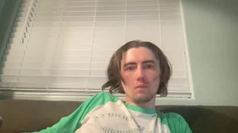 Snapshot of tlayne410 chatting on March 4, 8:02 am tlayne410 online show from March 4, 8:02 am