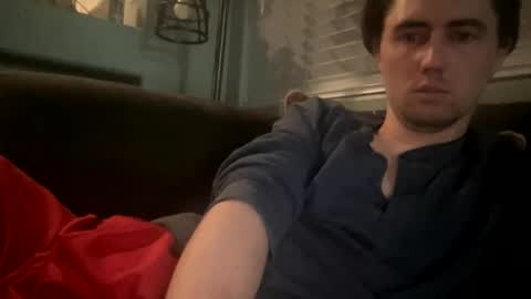 Snapshot of tlayne410 chatting on February 28, 8:26 am tlayne410 online show from February 28, 8:26 am