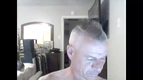 Snapshot of tnash24 chatting on September 9, 1:05 am tx46m online show from September 9, 1:05 am