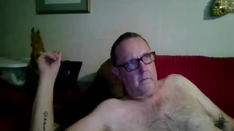 Vols online show from April 12, 4:06 am