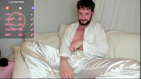 Toby Trombone online show from May 8, 1:11 am